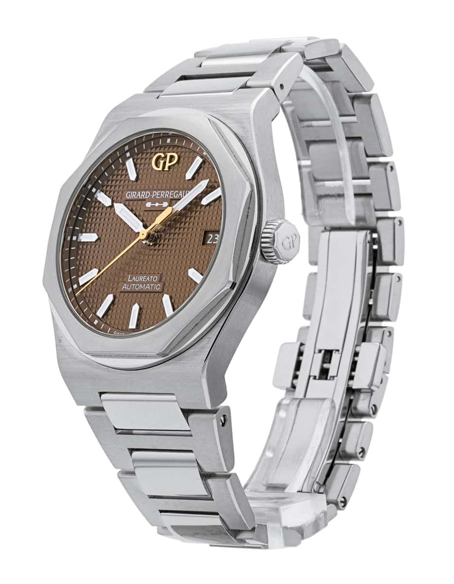 Girard Perregaux Laureato 81005-11-3154-1CM Girard Perregaux Laureato 81005-11-3154-1CM